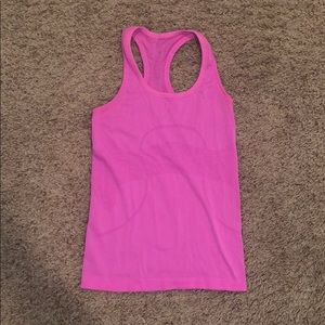Iululemon tank